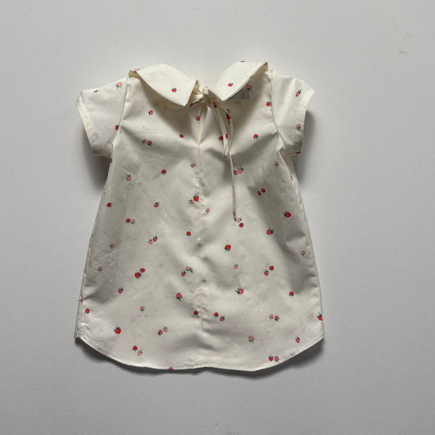 Amber Blouse, in Chalk White Strawberry Print | RTS